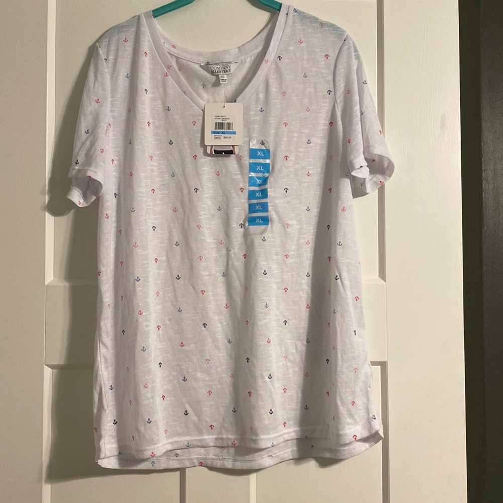 NWT Ellen Tracy white v neck tshirt with anchors size XL